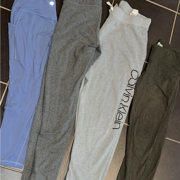 Large and medium pants and leggings - Picture 1 of 1
